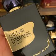 Chemin D'Amande by Une Nuit Nomade